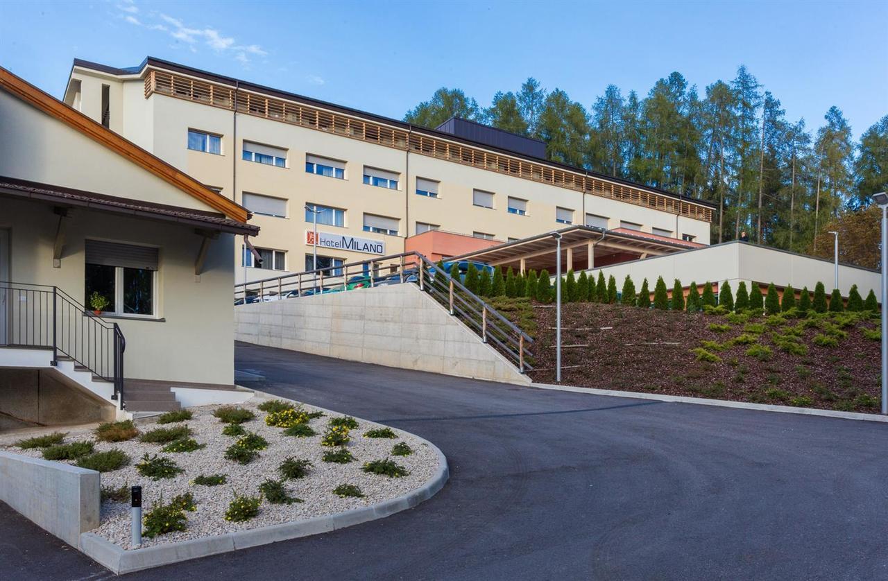 Hotel Milano Fondo Exterior photo